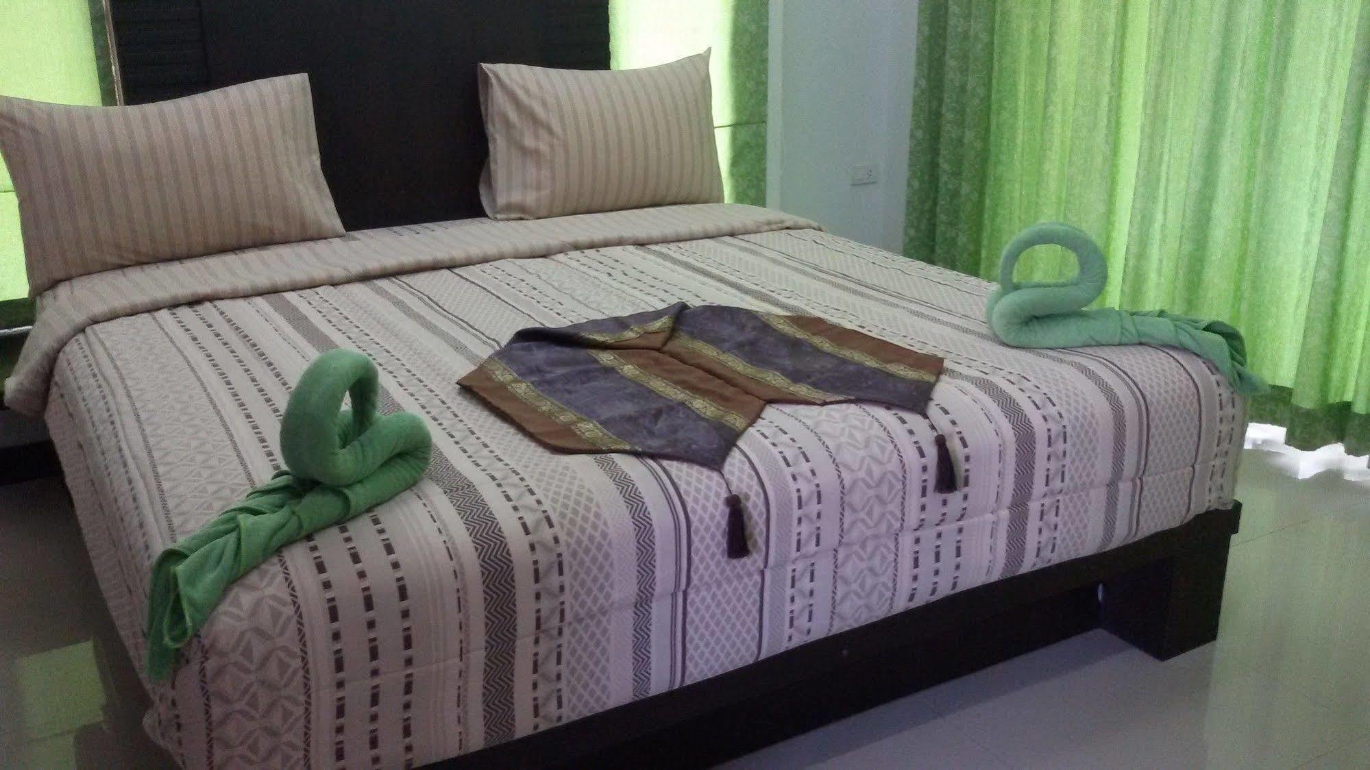 Oscar Apartment Ko Lanta Eksteriør billede